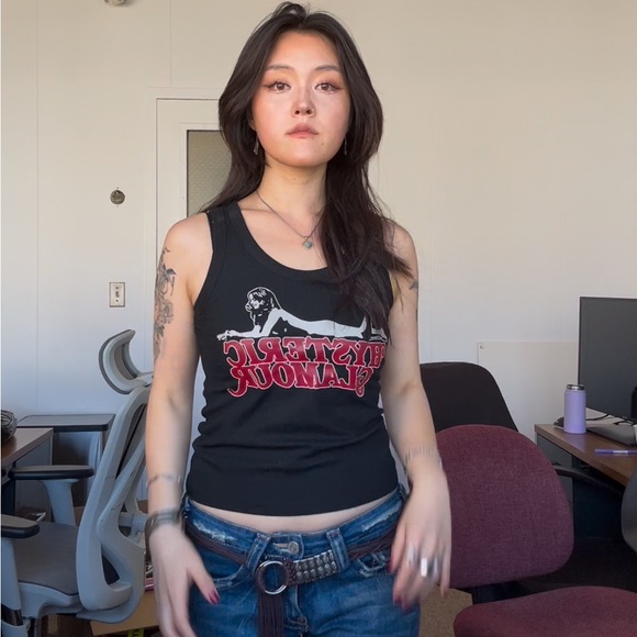 Meet your Posher, Eunice - Picture 2 of 2